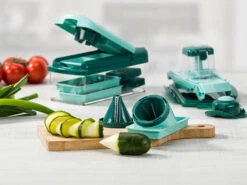 Genius Nicer Dicer »Fusion Smart«, 16-teilig, 1,25 L Auffangbehälter, Klingen Aus Edelstahl -Kuchenwelt Verkauf 64030b9a4c39149c118eaf6398761a55