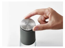 Joseph Joseph Duo Salz- Und Pfefferstreuer - Grau -Kuchenwelt Verkauf gcp130976e988664376b2bf2b741d2dd1c4