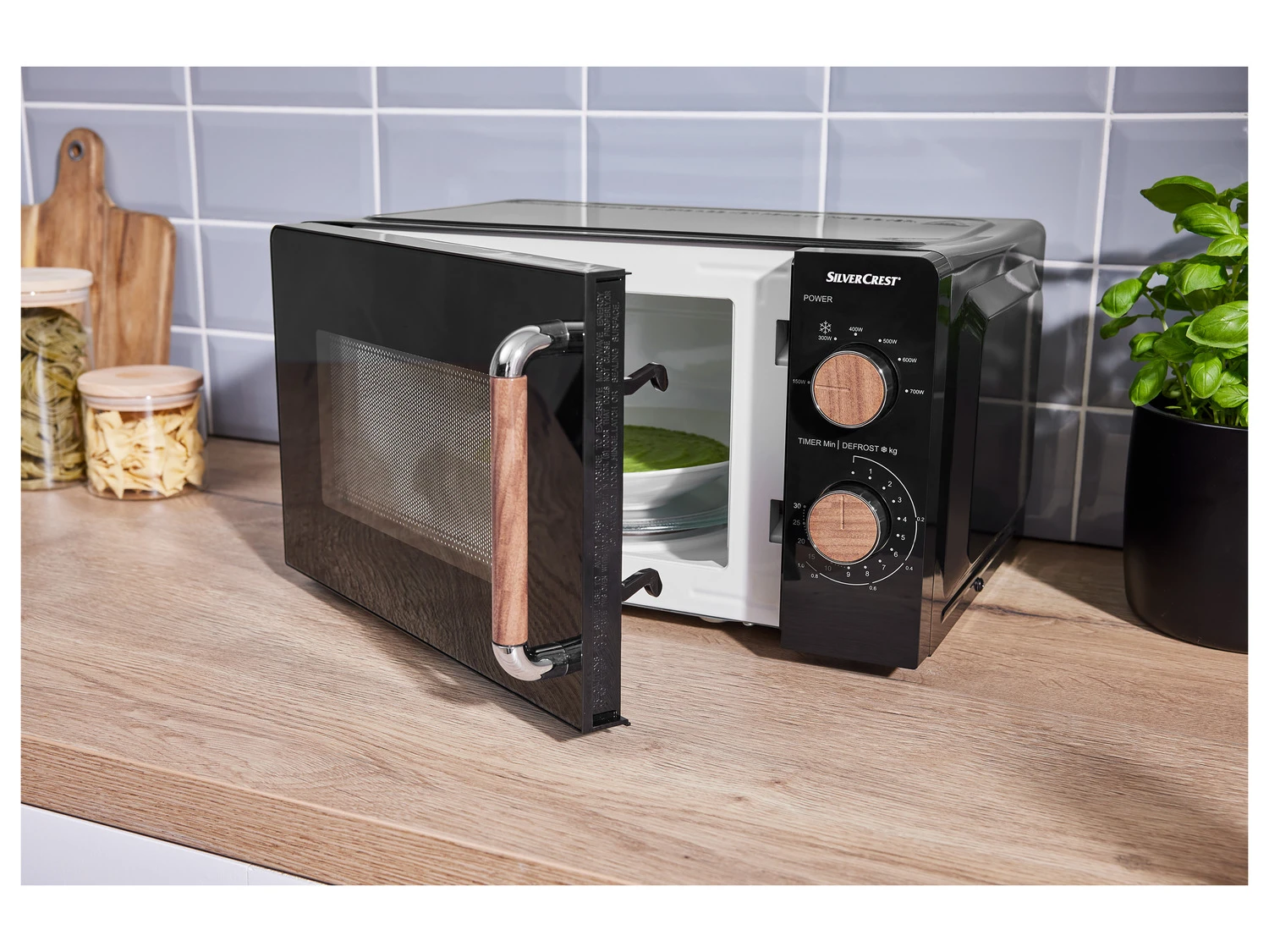 SILVERCREST® KITCHEN TOOLS Mikrowelle Analog »SMWH 700 B1«, 700 Watt 5 SILVERCREST® KITCHEN TOOLS Mikrowelle Analog »SMWH 700 B1«, 700 Watt – Bild 5