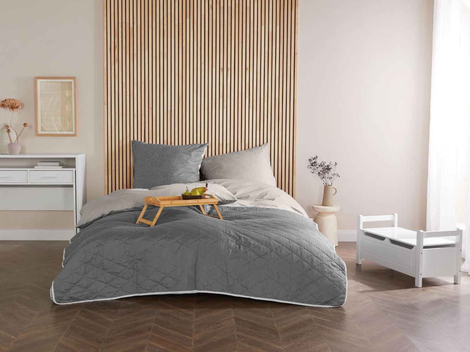 LIVARNO Home Bambus-Bett-Tablett, Mit Klappfüßen 7 LIVARNO Home Bambus-Bett-Tablett, Mit Klappfüßen – Bild 7