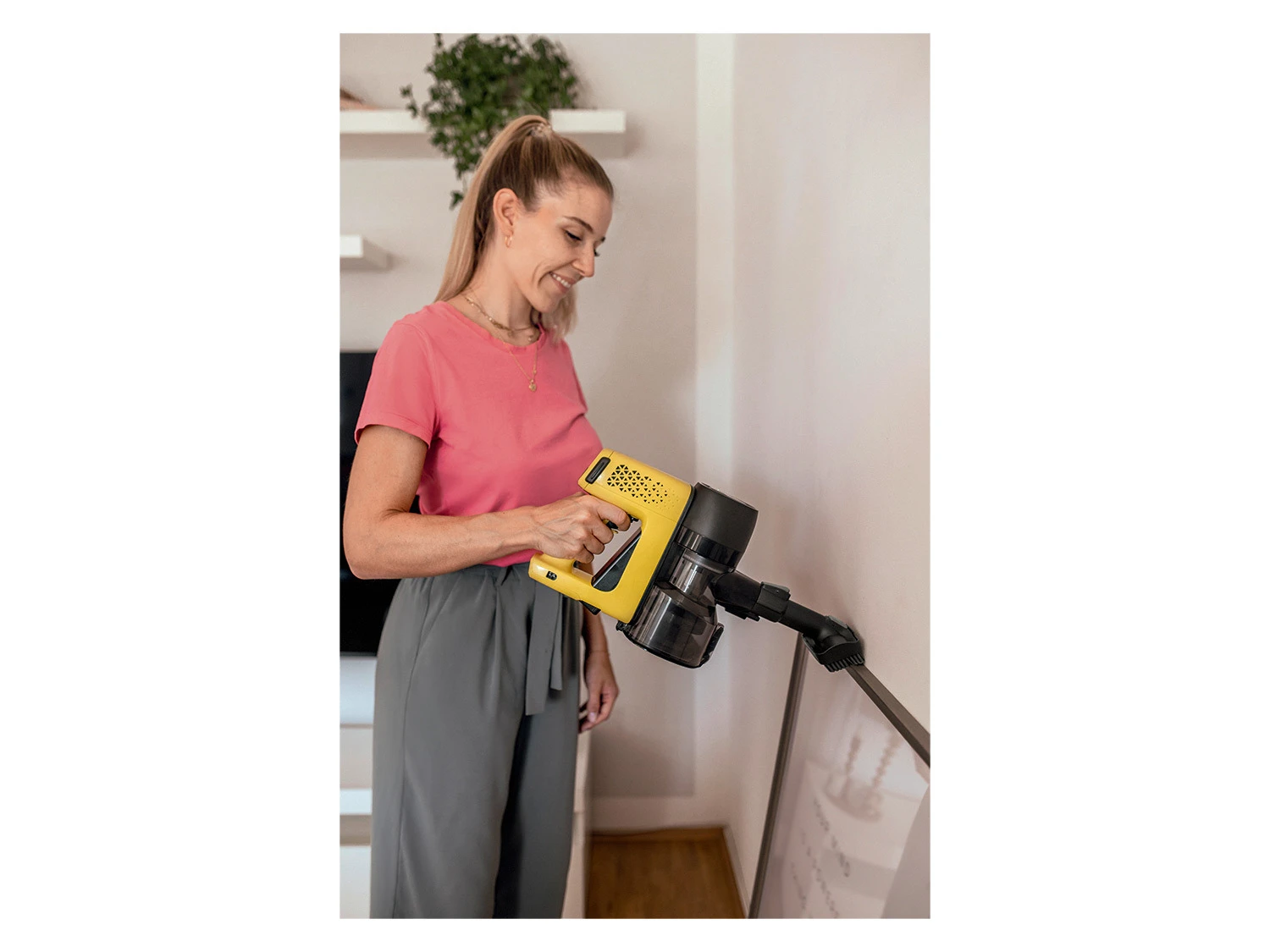 Kärcher Akku-Handstaubsauger »VC 4 Cordless Home« 4 Kärcher Akku-Handstaubsauger »VC 4 Cordless Home« – Bild 4