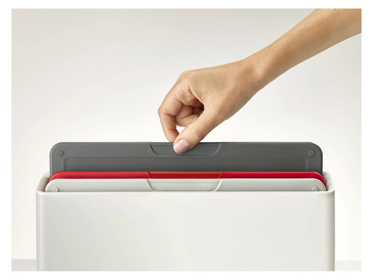 Joseph Joseph Duo Schneidebretter-Set 3-teilig - Grau 9 Joseph Joseph Duo Schneidebretter-Set 3-teilig - Grau – Bild 9