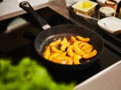 Siena Home Bratpfanne VERDE - Die Nachhaltige - 24/28 Cm Ø, 7 Cm Hoch -Kuchenwelt Verkauf gcpe8ddb073afcc48809629bc071bea7d9e